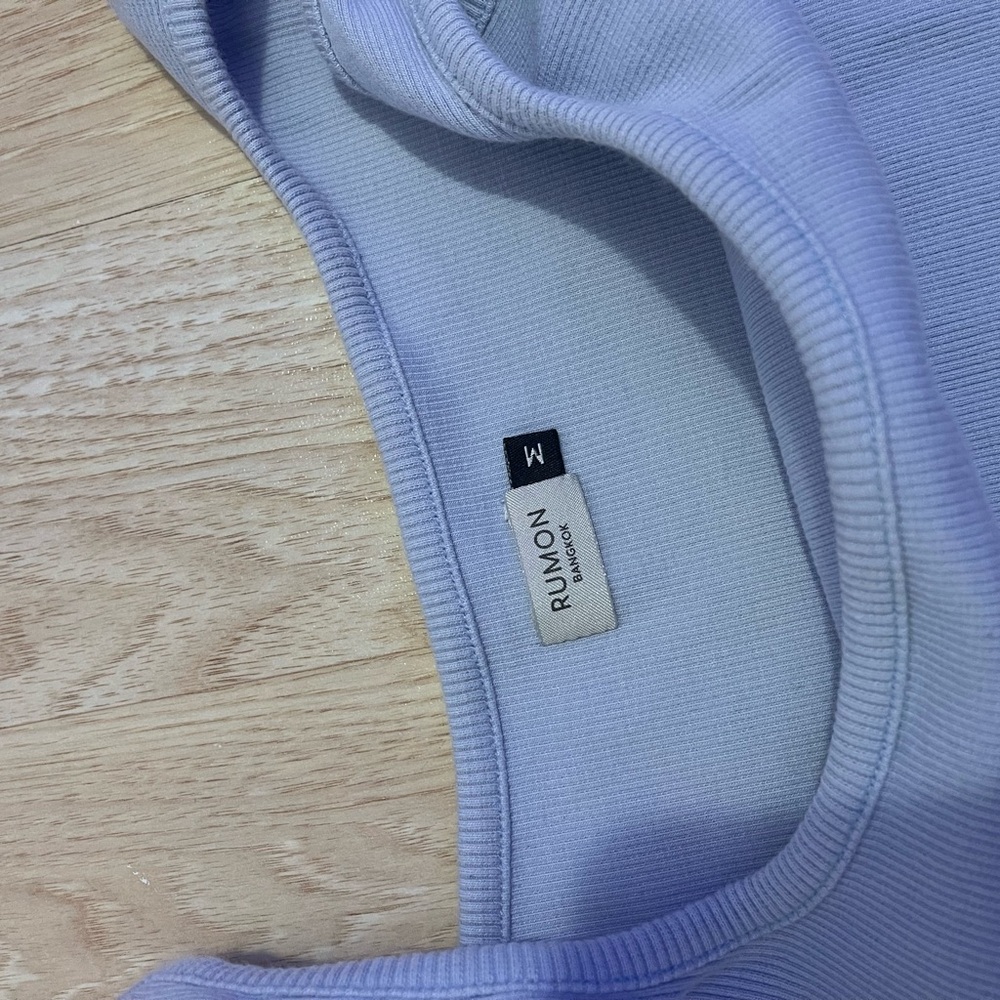 Light Blue Ribbed Tank Top - Picture 3 of 4